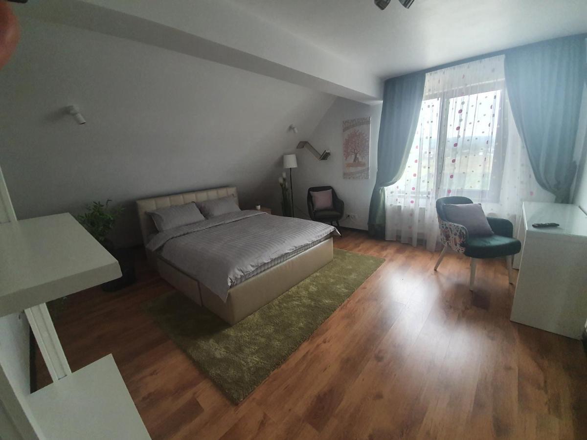 Pensiunea Relax Curtea De Arges Luaran gambar
