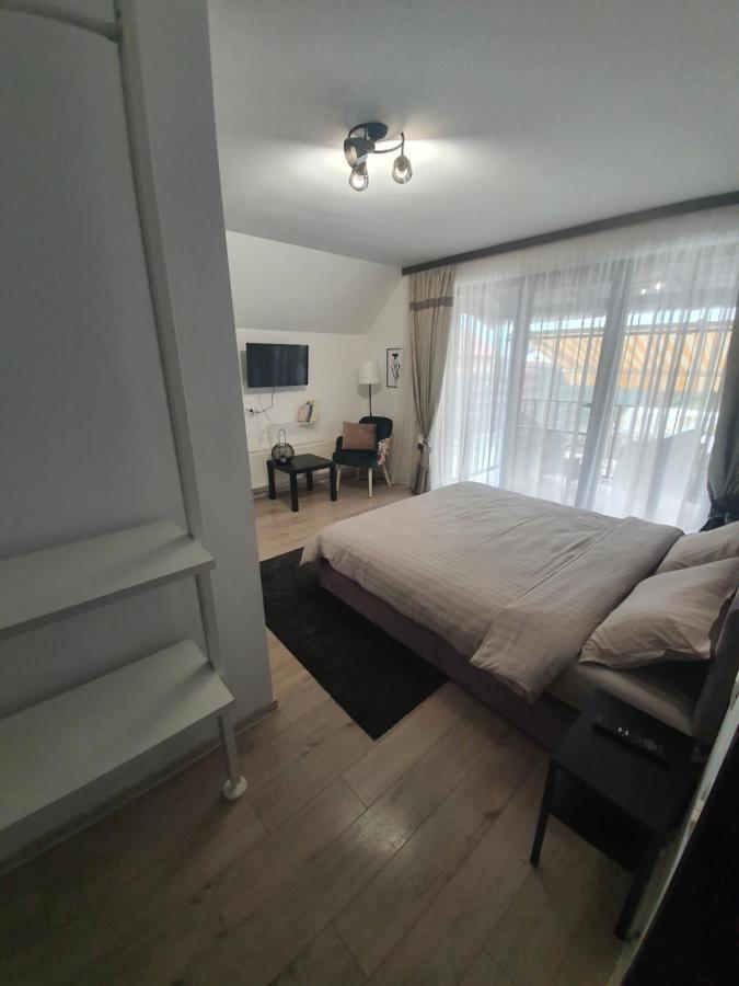 Pensiunea Relax Curtea De Arges Luaran gambar