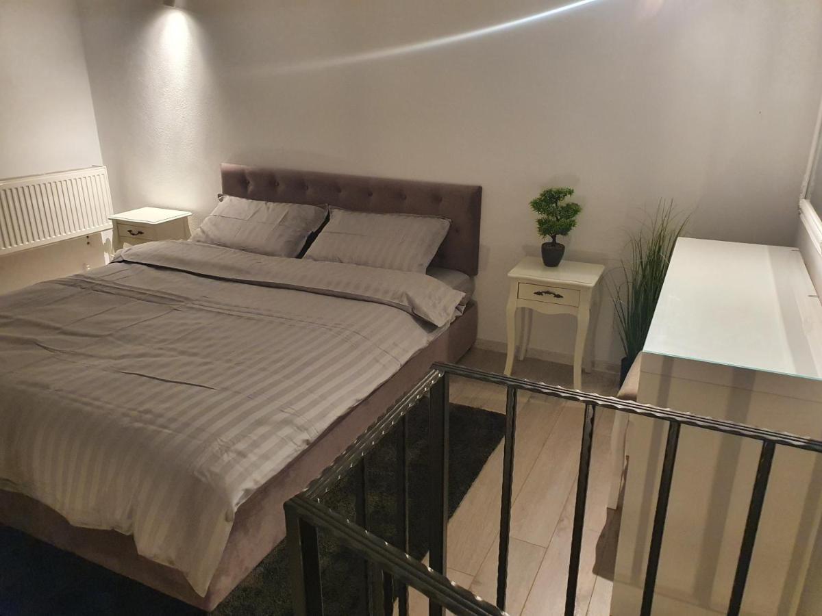 Pensiunea Relax Curtea De Arges Luaran gambar
