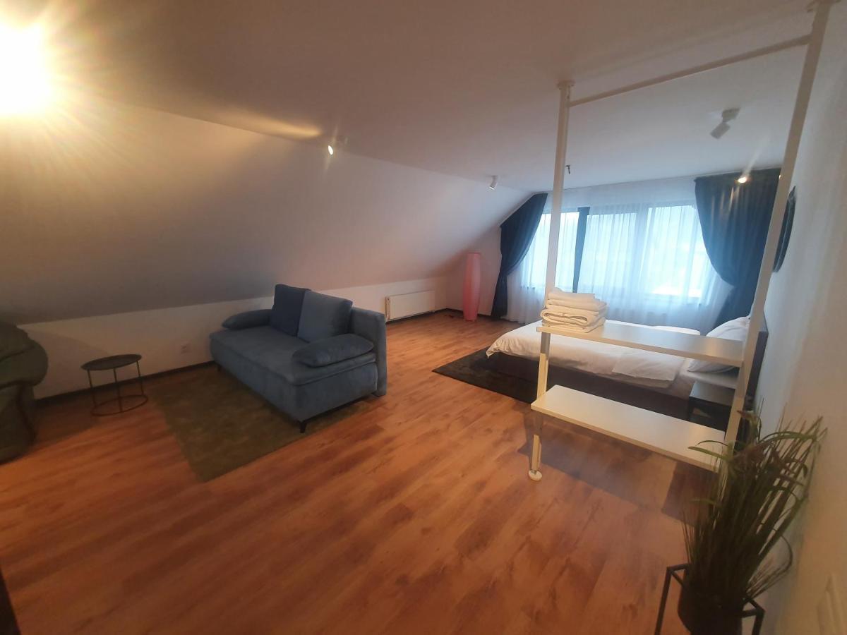 Pensiunea Relax Curtea De Arges Luaran gambar