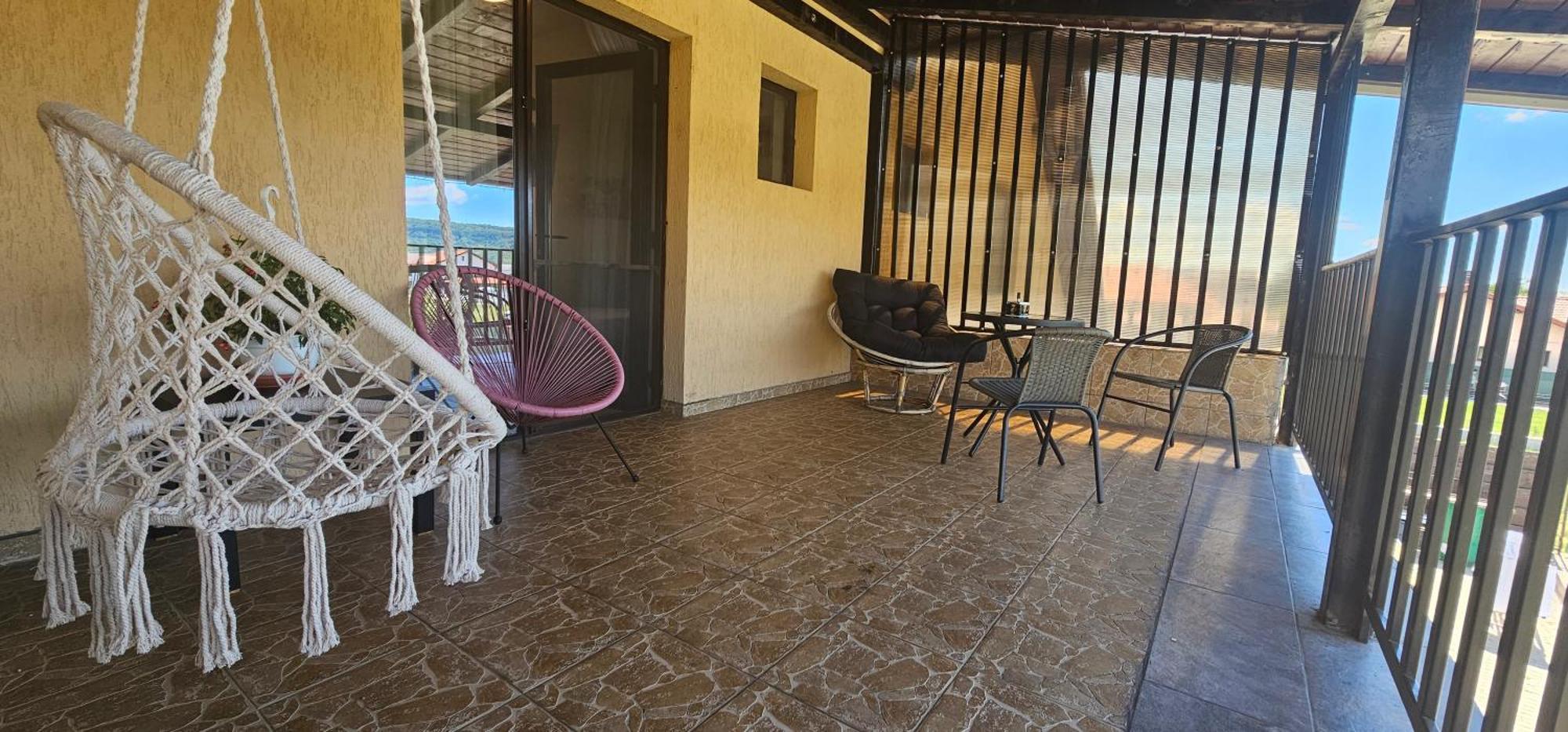 Pensiunea Relax Curtea De Arges Luaran gambar