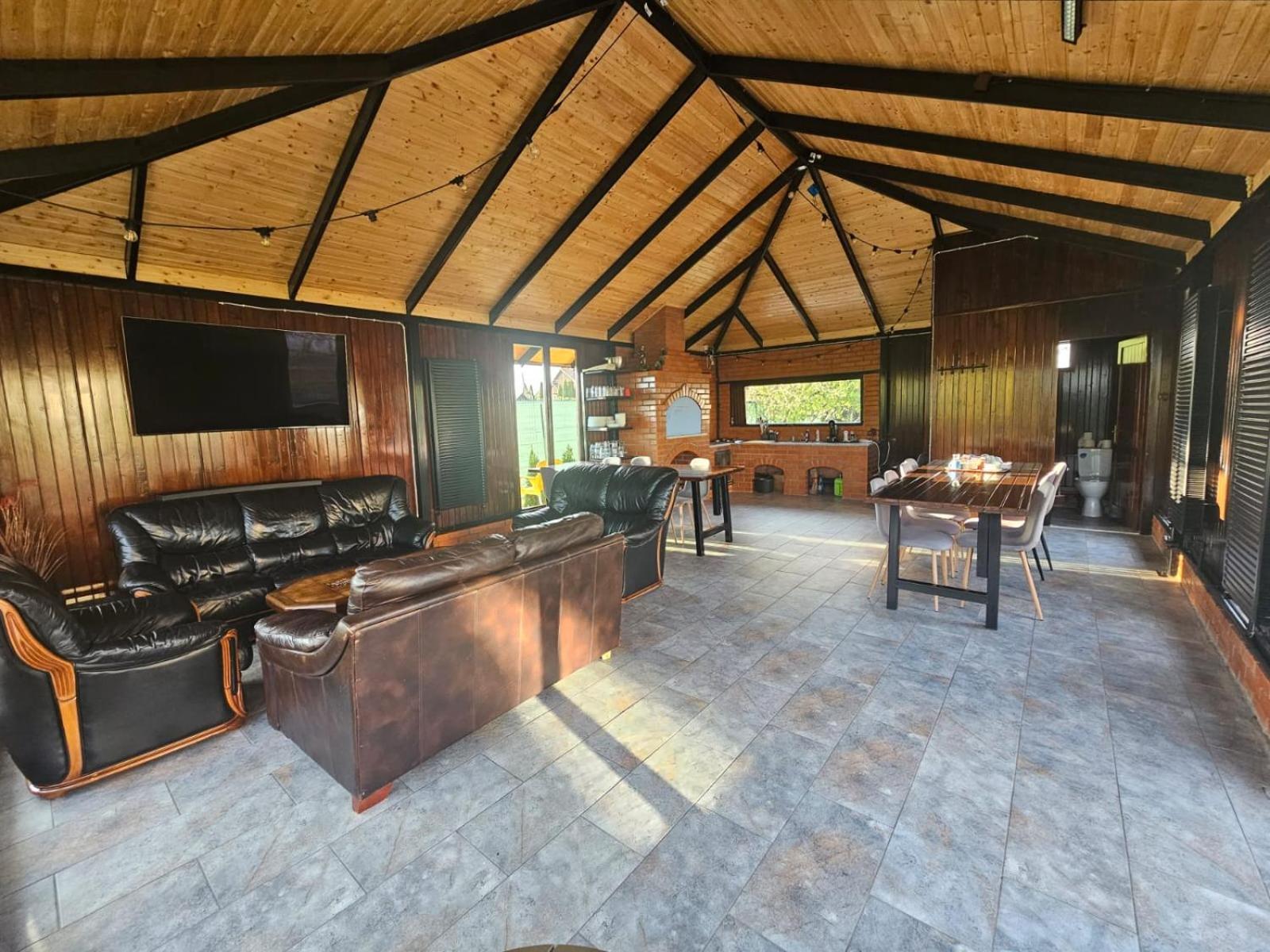 Pensiunea Relax Curtea De Arges Luaran gambar